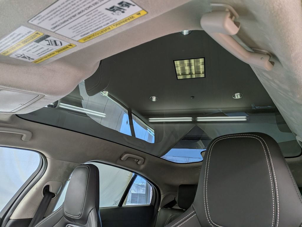 Used 2020 Jaguar I-PACE HSE image 17