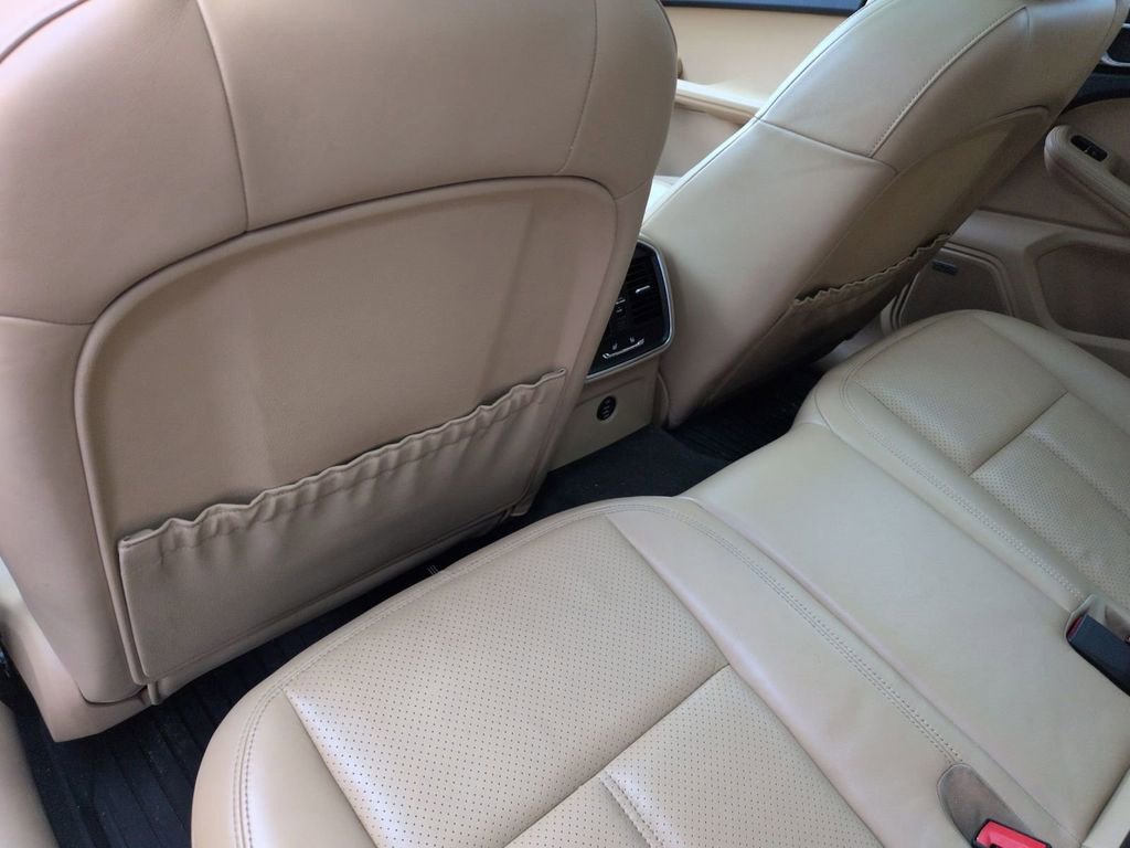 Used 2018 Porsche Macan image 27