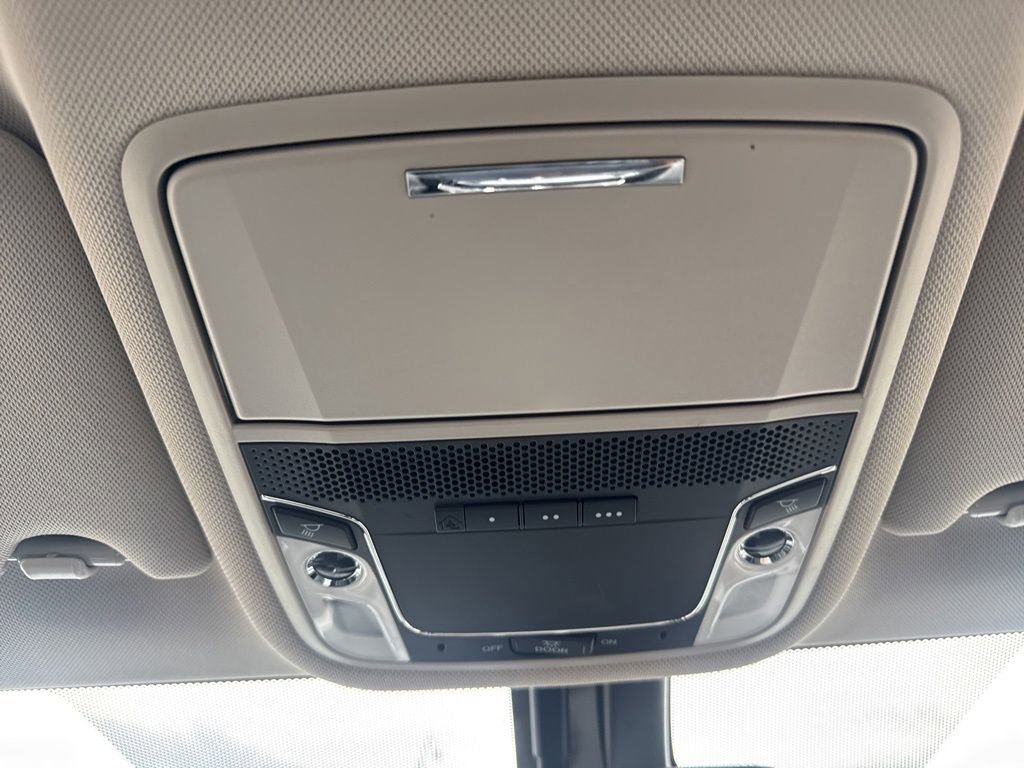 Used 2018 Honda Clarity Touring image 25