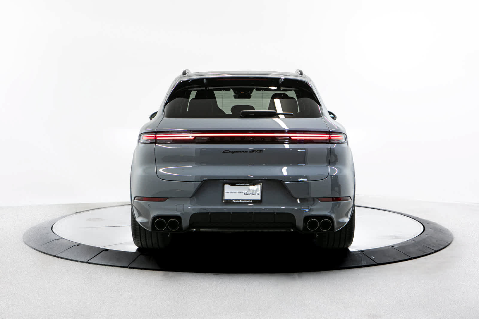 New 2026 Porsche Cayenne GTS AWD/4WD image 6