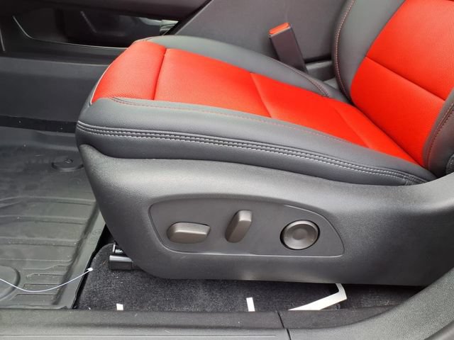 New 2025 Chevrolet Equinox EV RS w/ Active Safety Package 3 AWD/4WD image 10