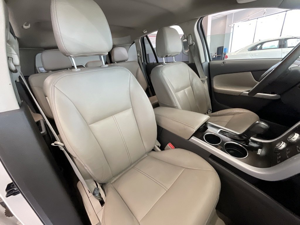Used 2014 Ford Edge SEL w/ Equipment Group 205A image 18
