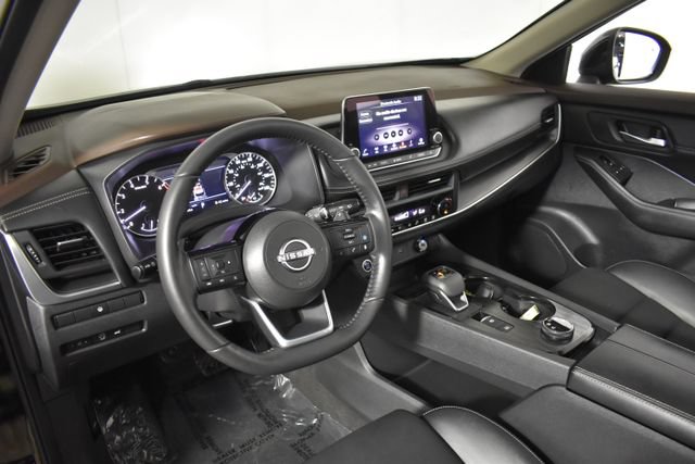 Certified 2023 Nissan Rogue SV w/ SV Premium B Package AWD/4WD image 13