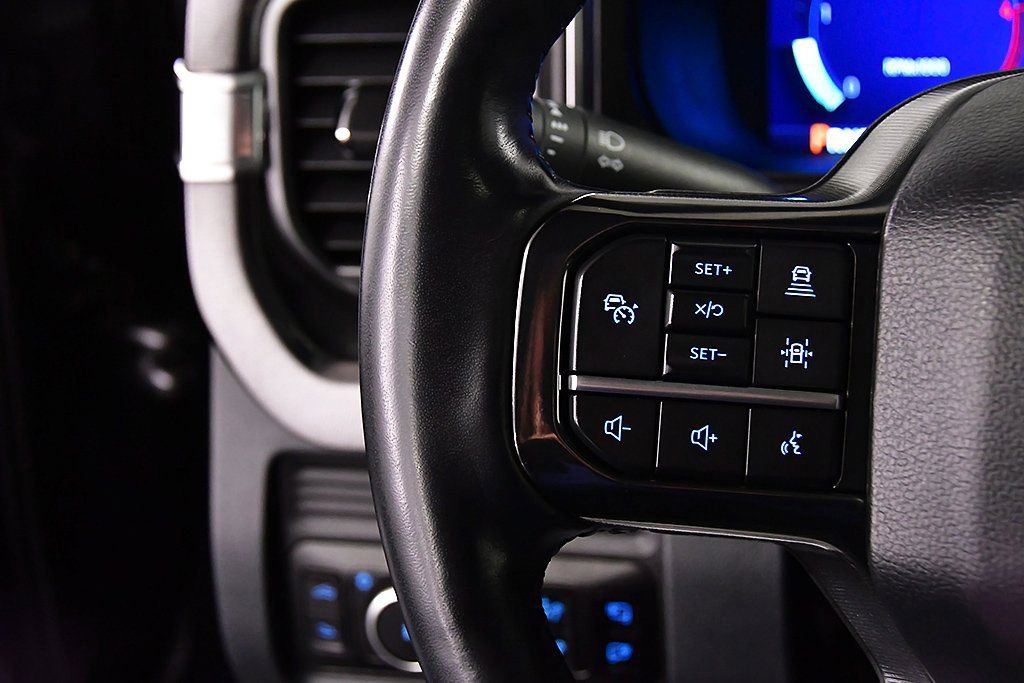 Used 2025 Ford F450 Platinum w/ FX4 Off-Road Package image 21