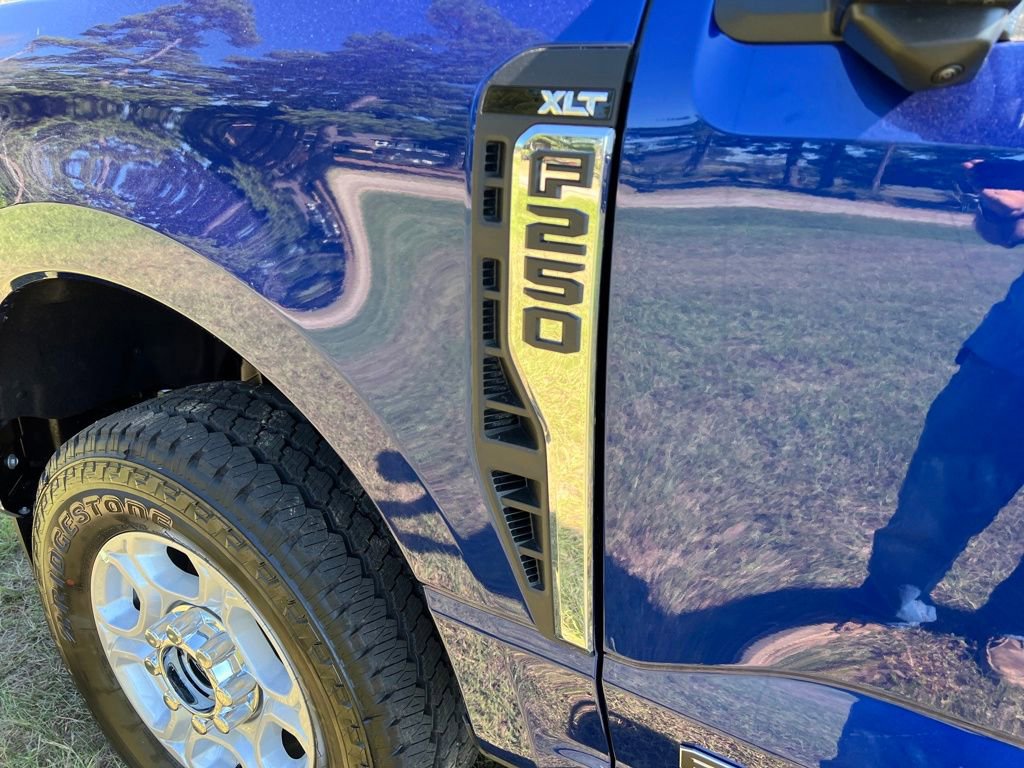 New 2026 Ford F250 XLT w/ XLT Premium Package image 45