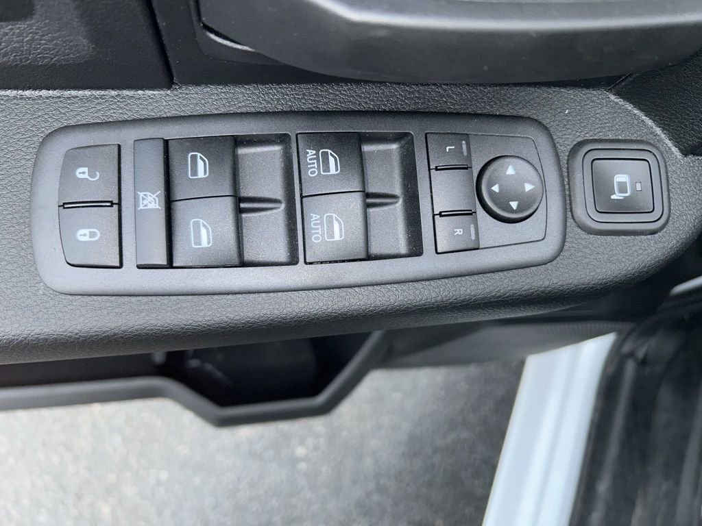 New 2024 RAM 3500 Tradesman w/ Chrome Appearance Group image 16