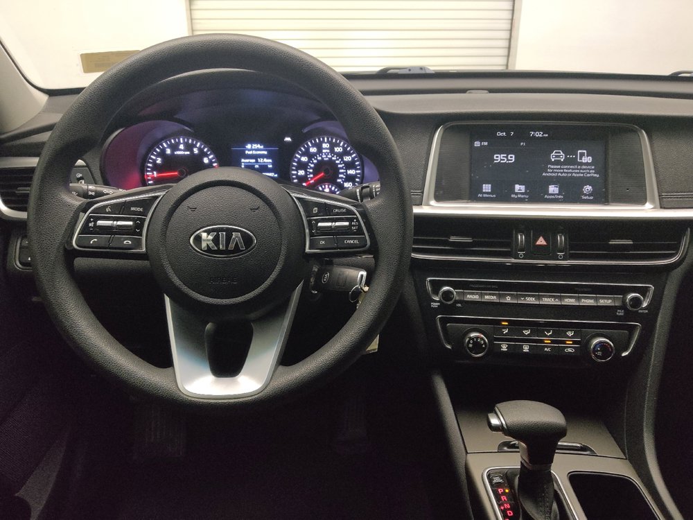 Used 2020 Kia Optima LX FWD image 22