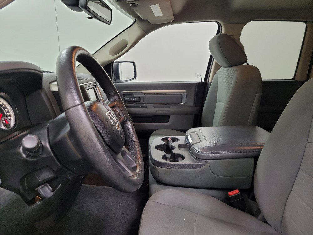 Used 2014 RAM 1500 Classic SLT image 17