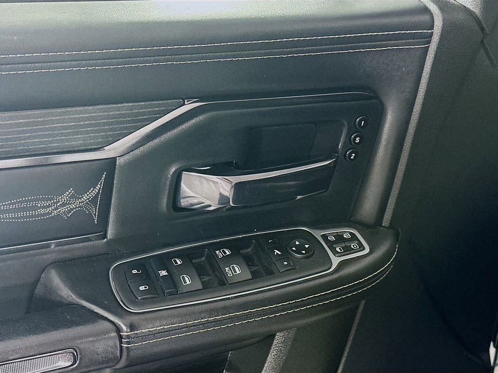 Used 2024 RAM 3500 Limited image 24