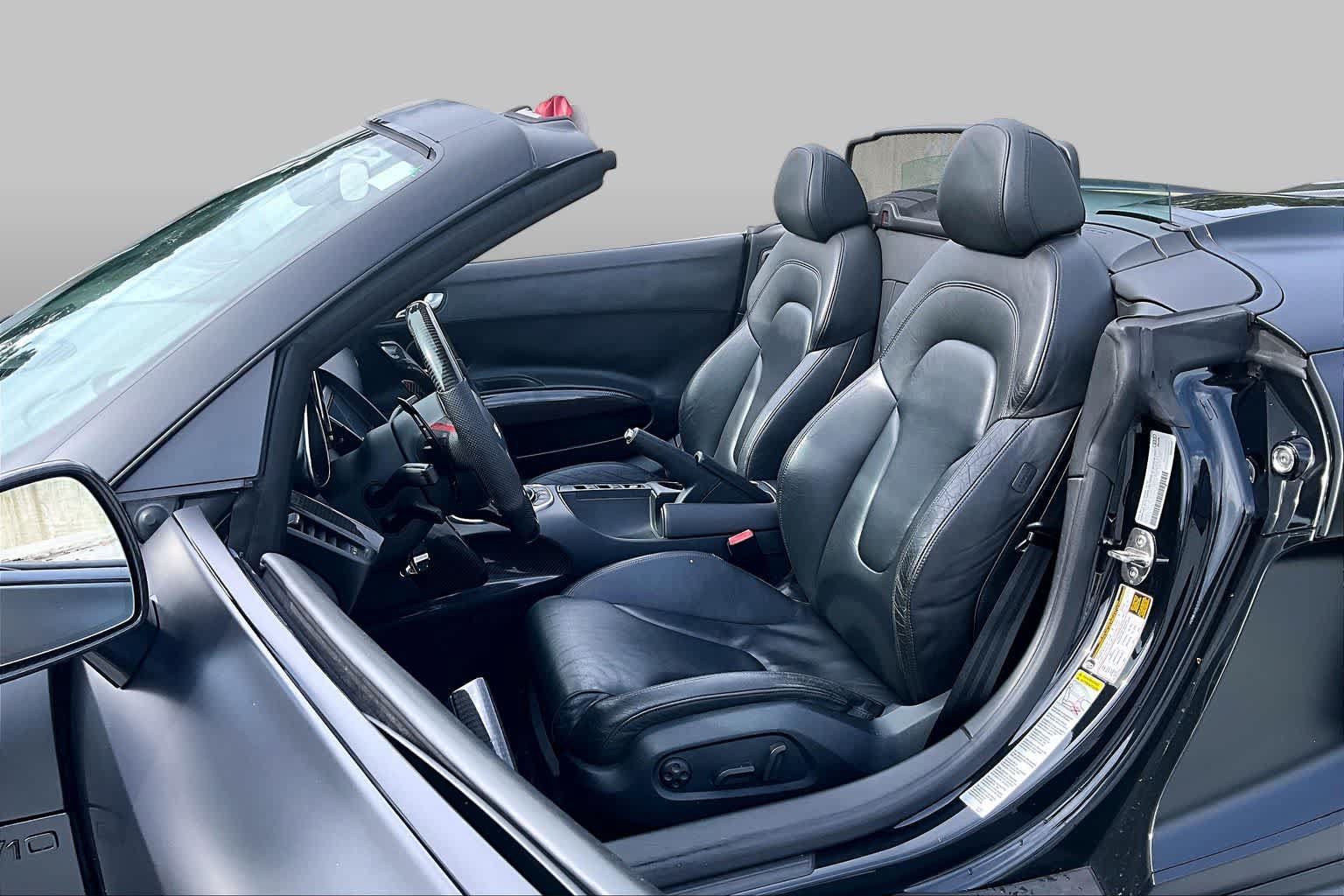 Used 2011 Audi R8 V10 AWD/4WD image 7