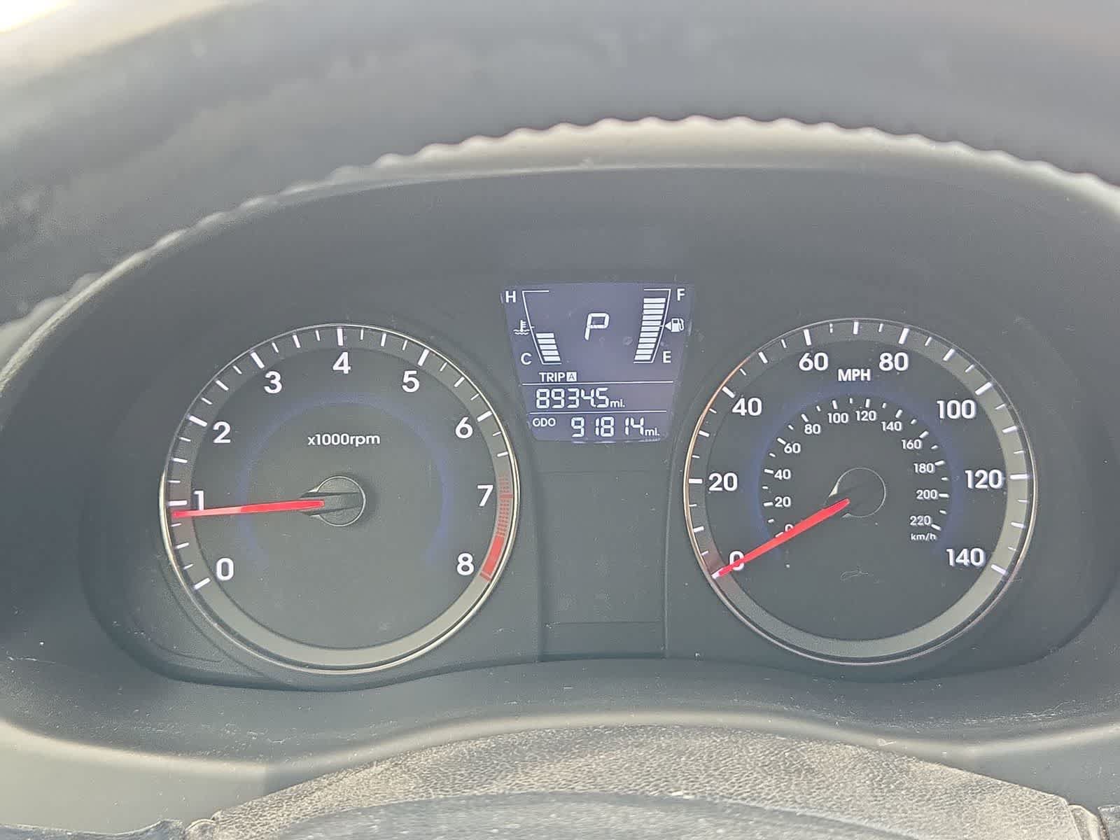 Used 2013 Hyundai Accent SE FWD image 31