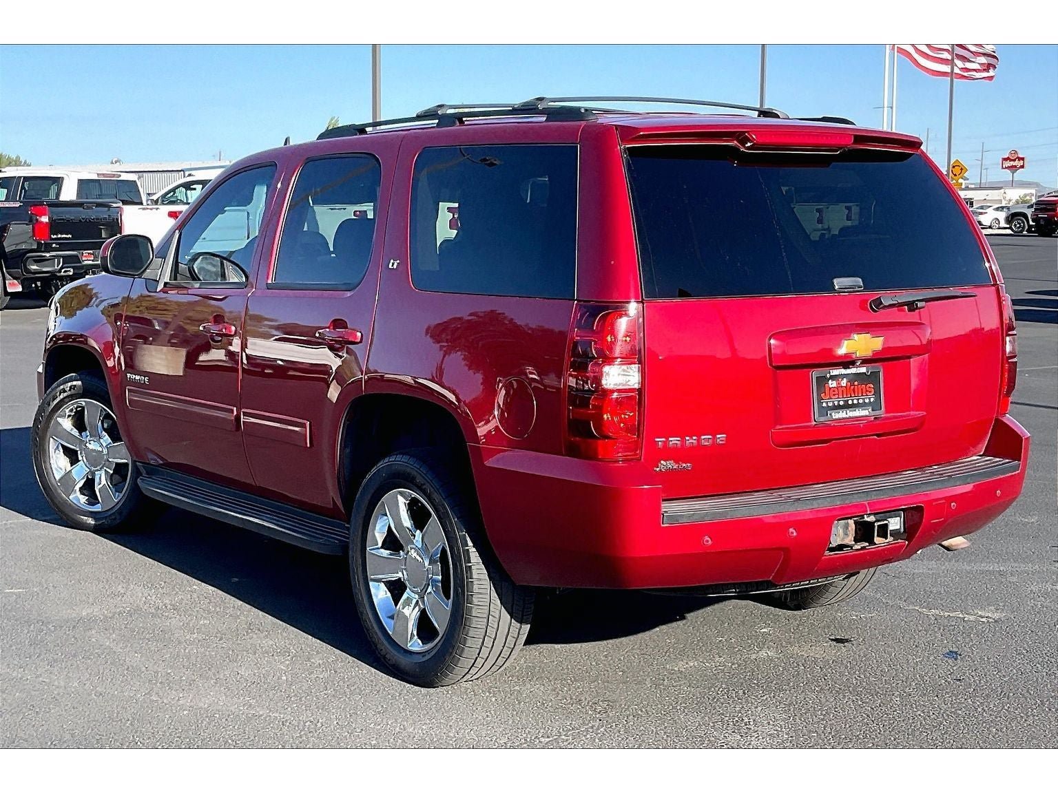 Used 2014 Chevrolet Tahoe LT w/ Luxury Package AWD/4WD image 12