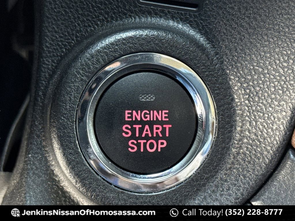 Used 2025 Subaru Outback Touring XT image 44