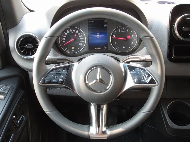 New 2025 Mercedes-Benz Sprinter 2500 image 28