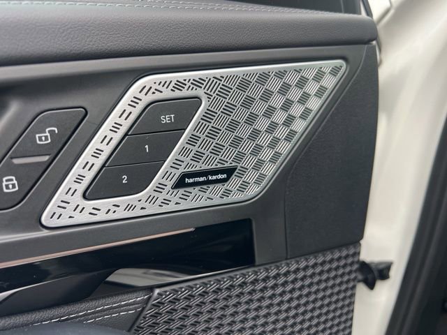 Used 2023 BMW X1 xDrive28i w/ Premium Package image 16