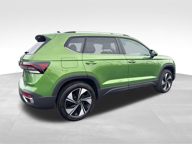 New 2026 Volkswagen Taos SE AWD/4WD image 7