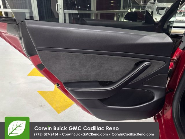 Used 2018 Tesla Model 3 Long Range RWD image 14