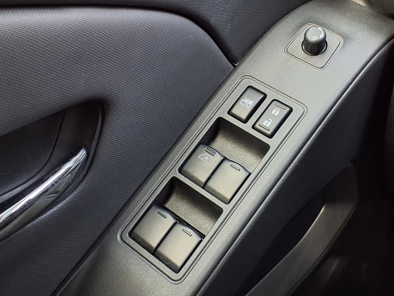 Certified 2024 Nissan Frontier SV w/ Technology Package image 23