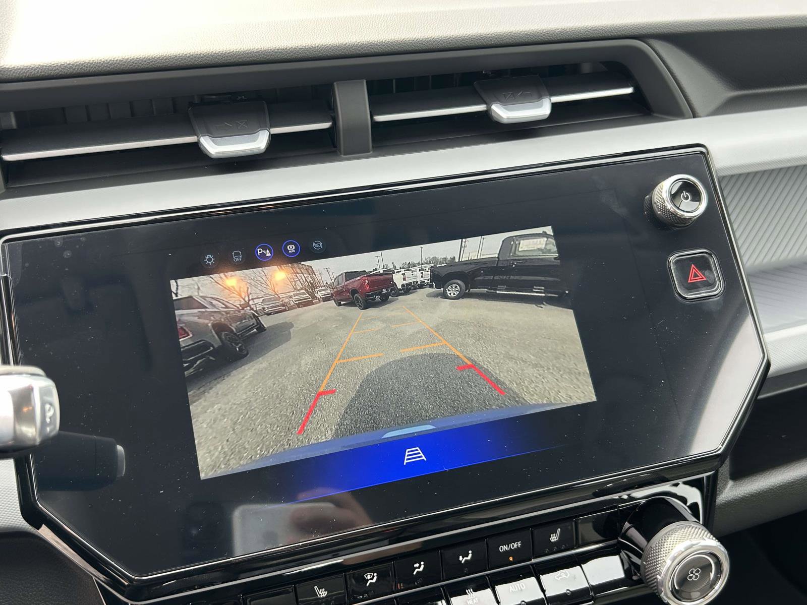 New 2027 Chevrolet Bolt LT w/ Comfort Package FWD image 22