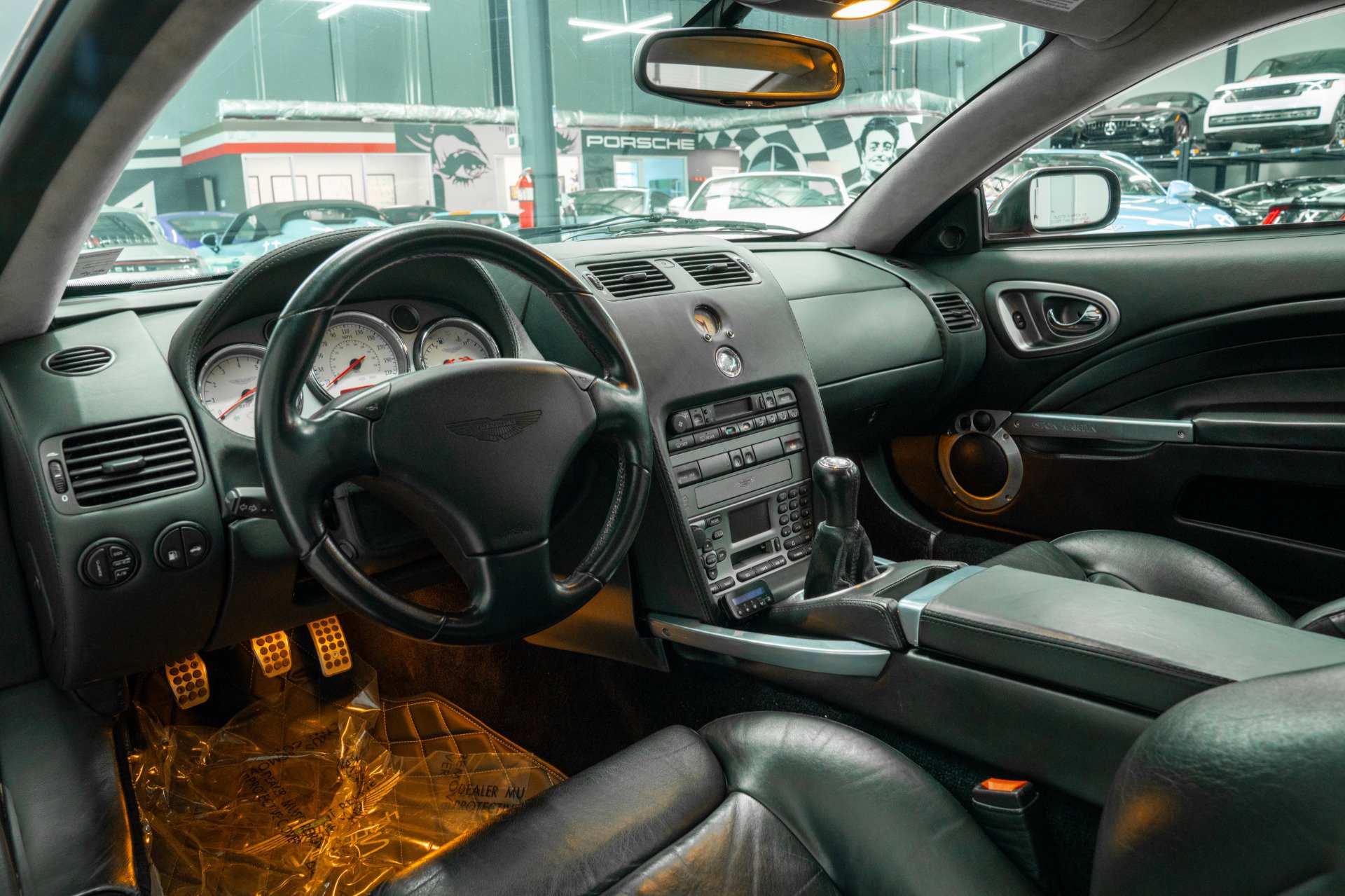 Used 2005 Aston Martin Vanquish S RWD image 12
