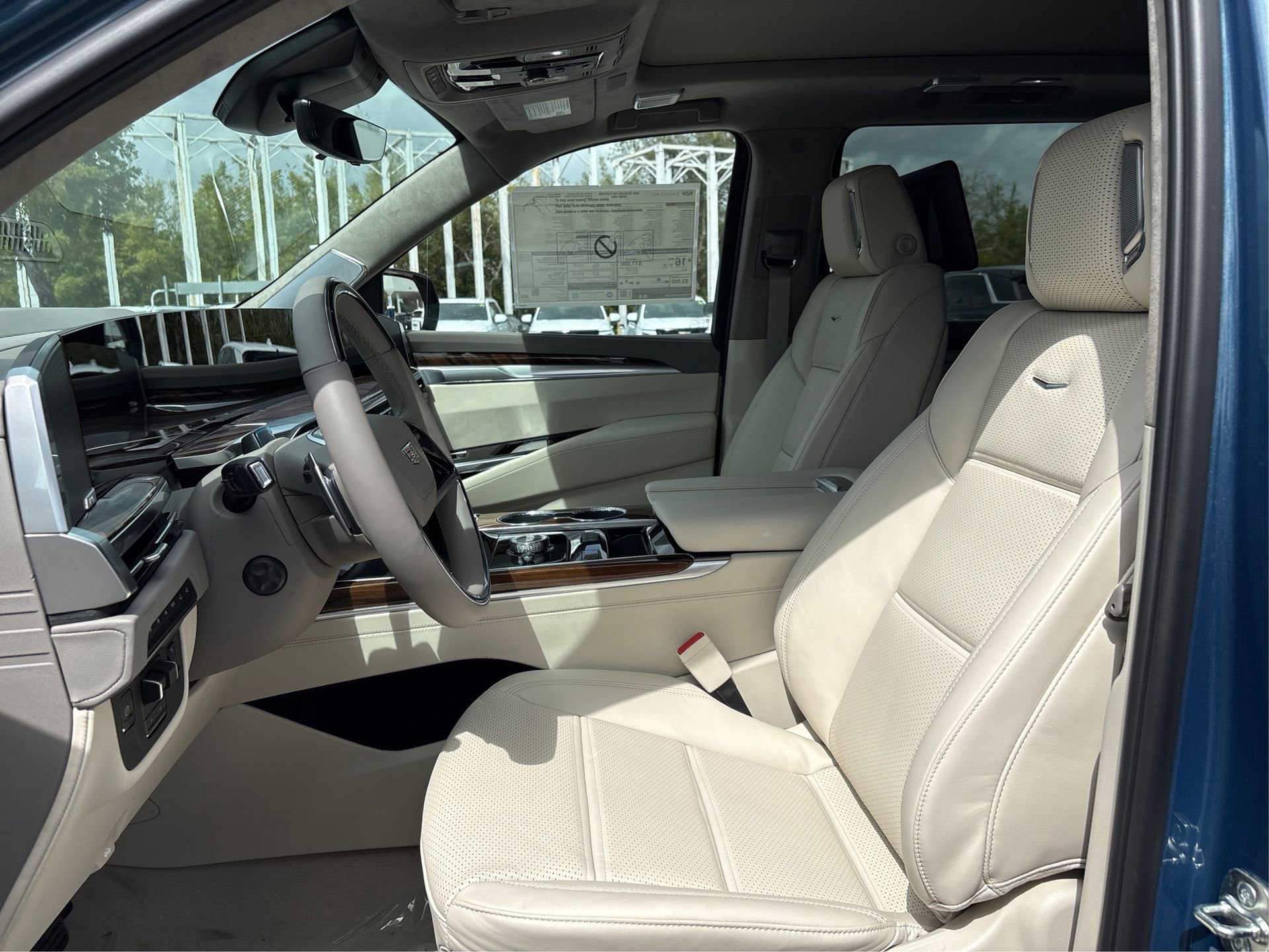 New 2026 Cadillac Escalade ESV Platinum Sport image 9