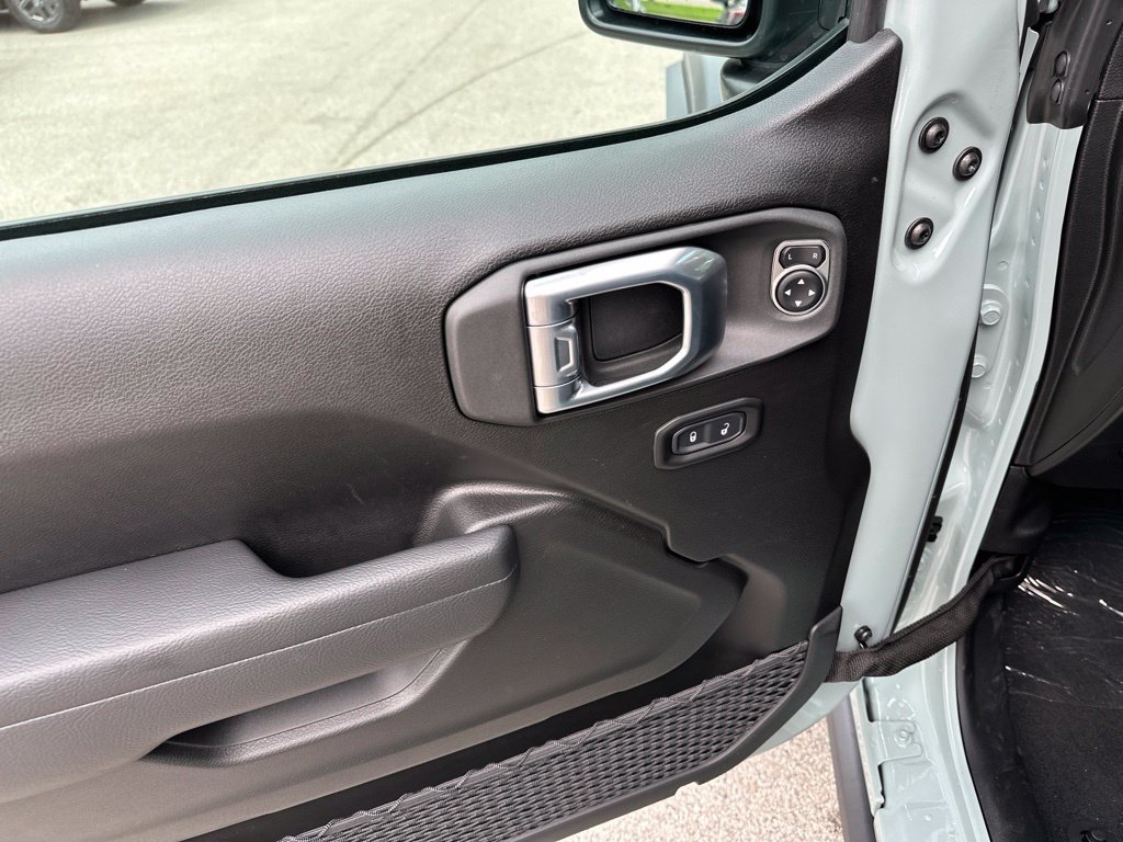 New 2026 Jeep Wrangler Unlimited Sport AWD/4WD image 20