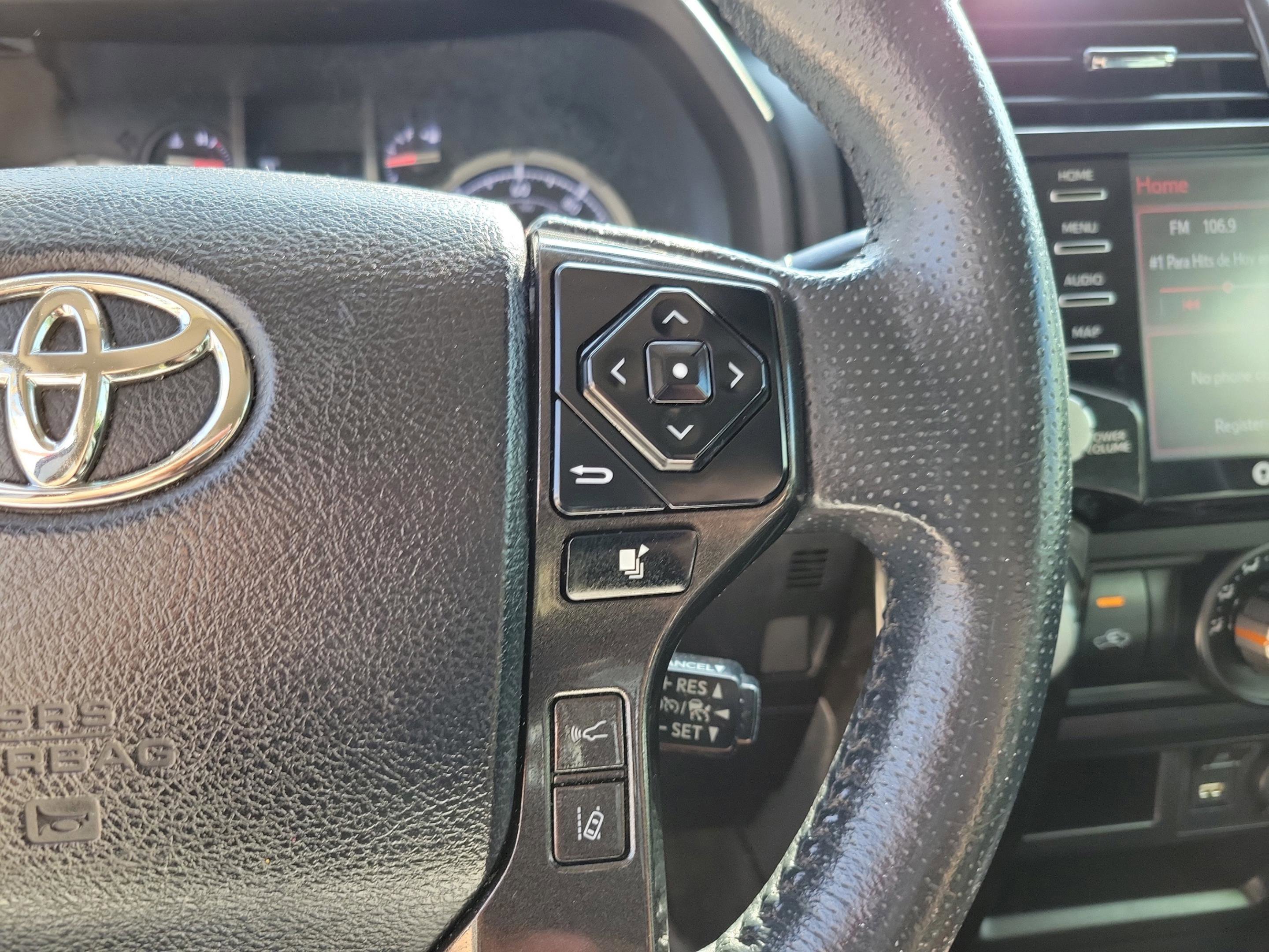 Used 2021 Toyota 4Runner TRD Off-Road Premium AWD/4WD image 22
