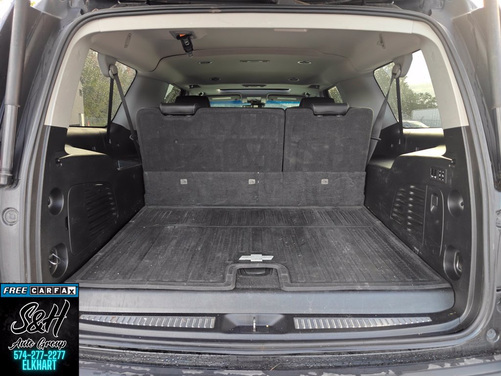 Used 2018 Chevrolet Suburban Premier w/ RST Edition AWD/4WD image 23