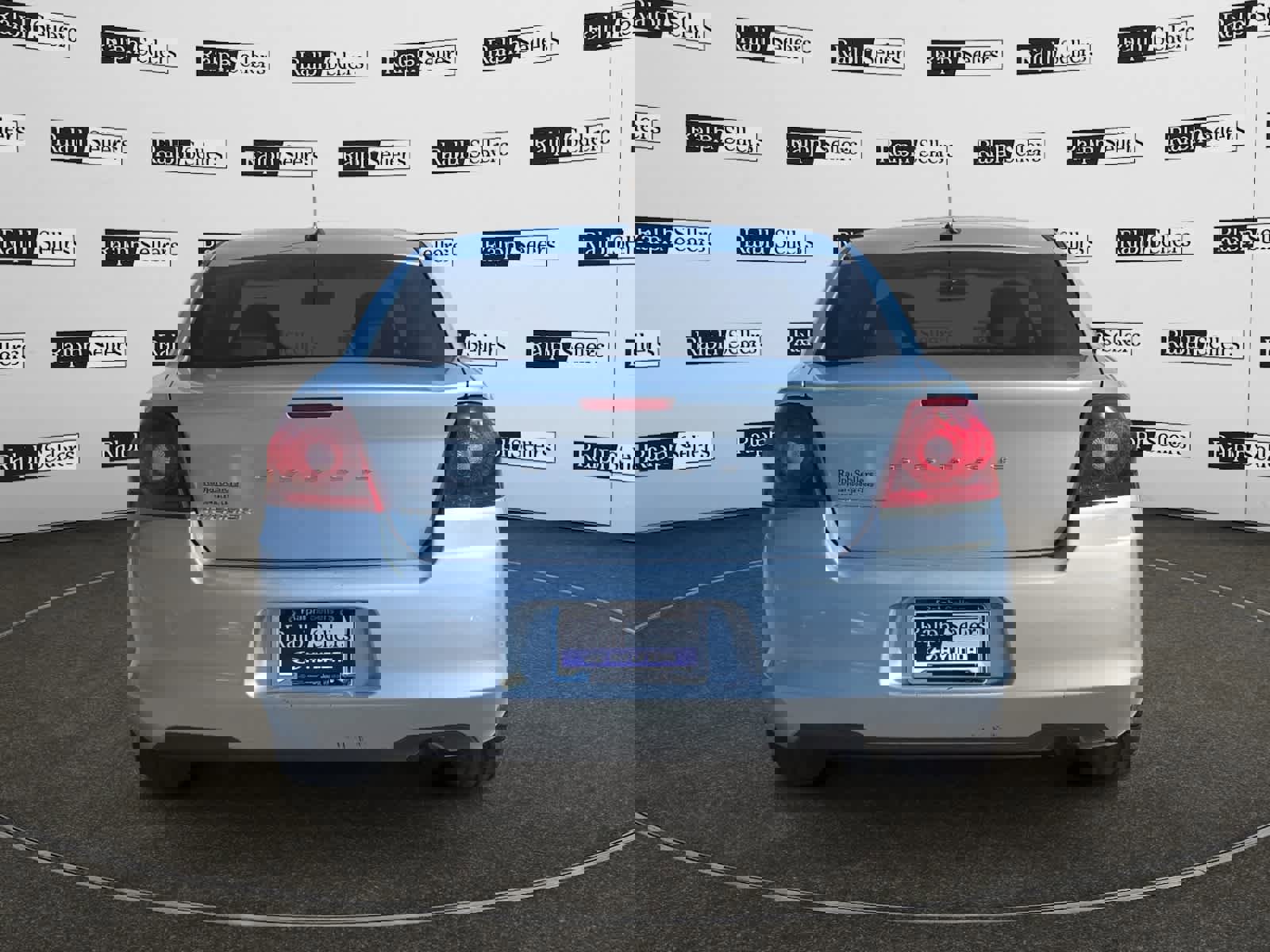 Used 2013 Dodge Avenger SE image 5