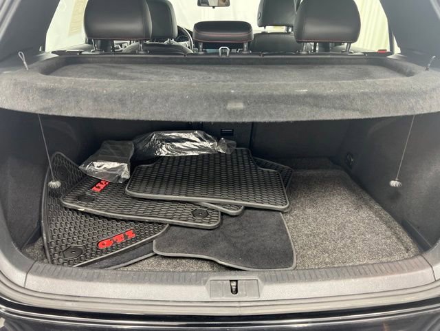 Used 2017 Volkswagen GTI Autobahn FWD image 9