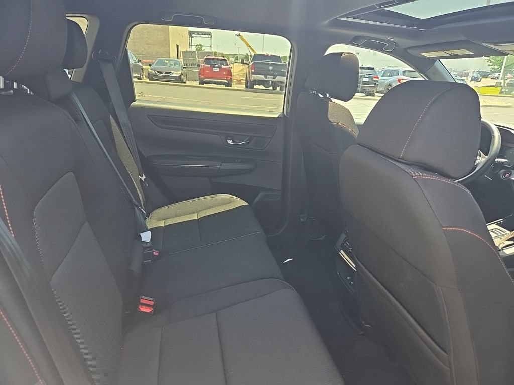 Used 2026 Honda CR-V TrailSport image 32