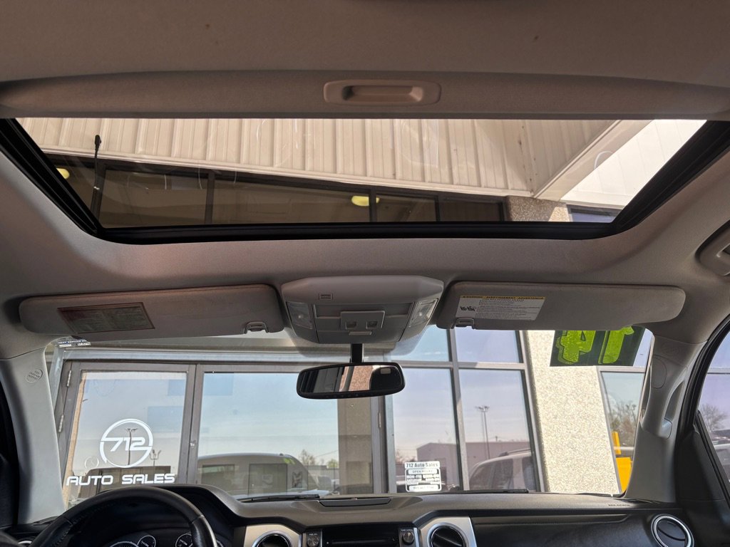 Used 2014 Toyota Tundra Limited w/ TRD Off Road Package image 26