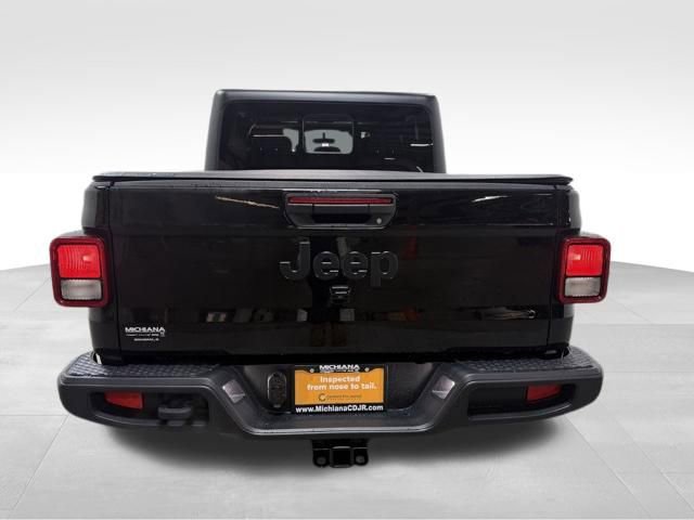 Certified 2023 Jeep Gladiator Sport image 9