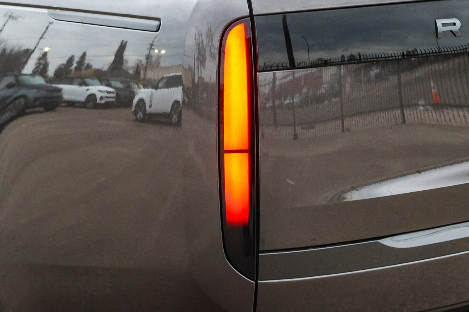 New 2026 Land Rover Range Rover SE AWD/4WD image 11