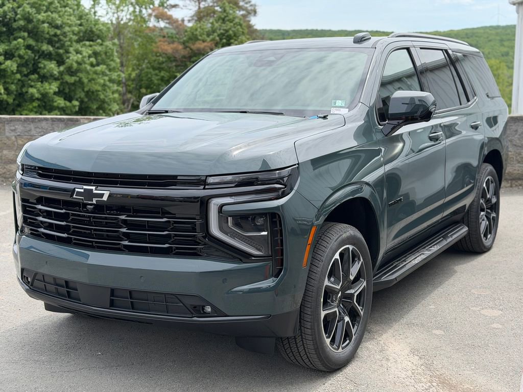 New 2026 Chevrolet Tahoe RST w/ Sun And Tow Package AWD/4WD image 1