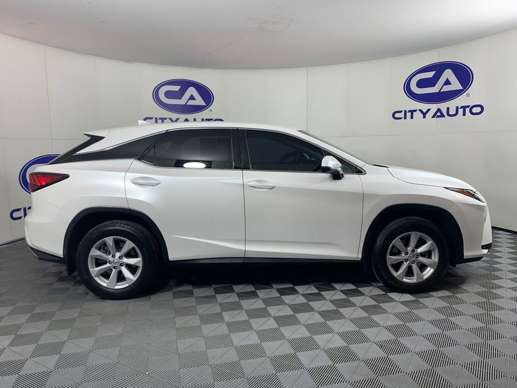 Used 2017 Lexus RX 350 FWD image 2