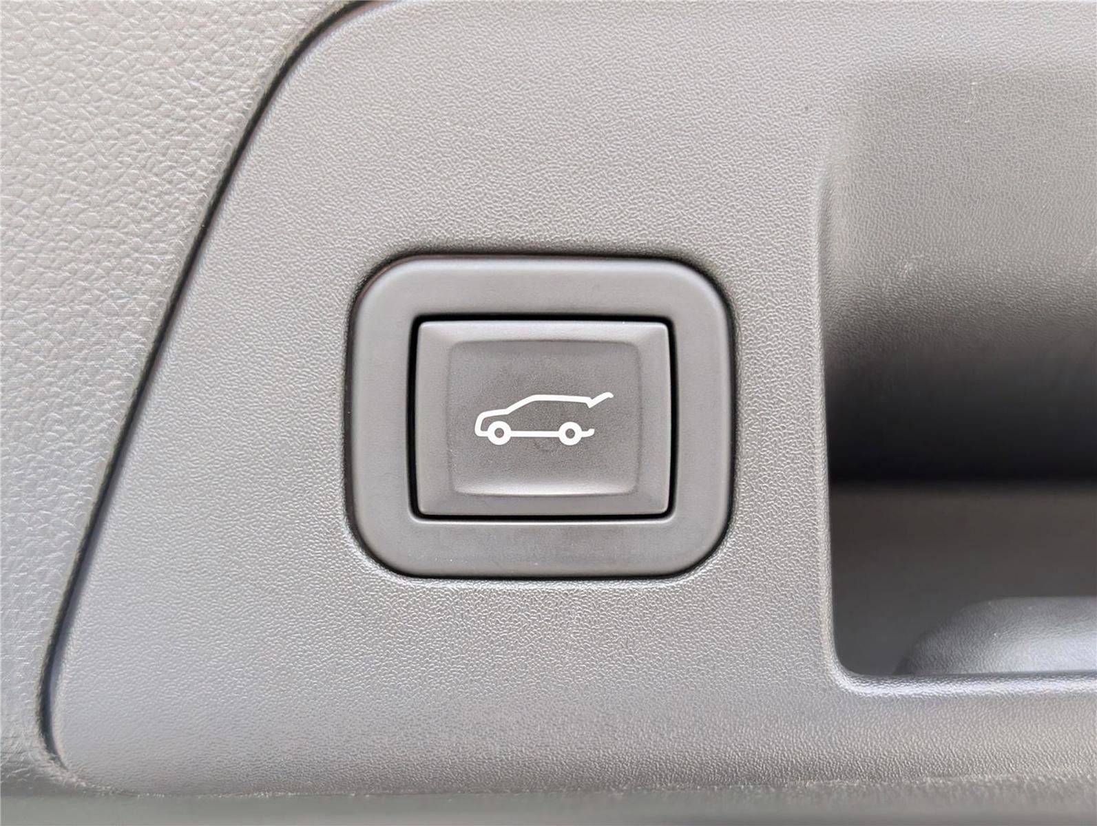 Used 2023 Buick Envision Avenir AWD/4WD image 15