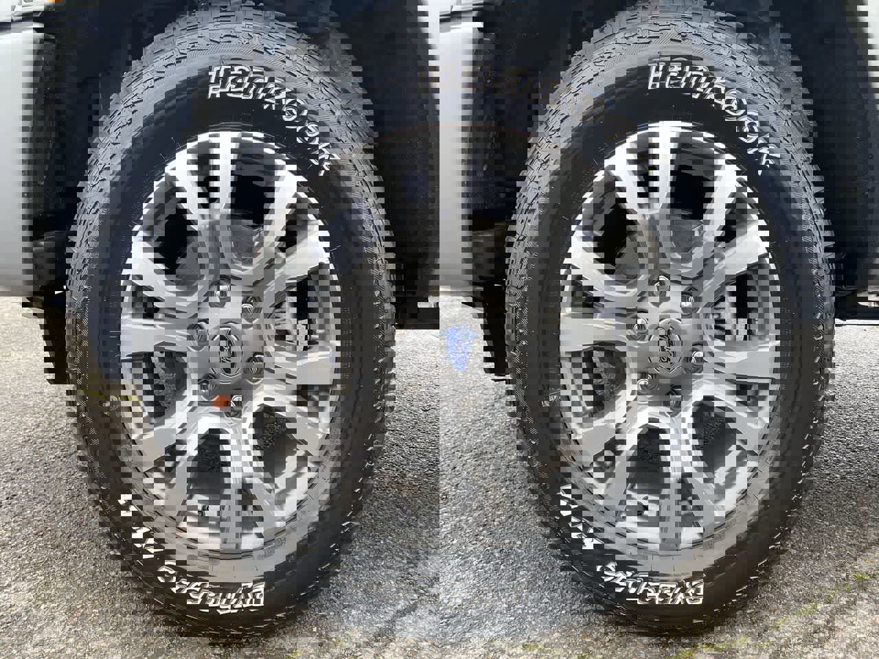 Used 2021 Ford Ranger Lariat w/ FX4 Off-Road Package image 10