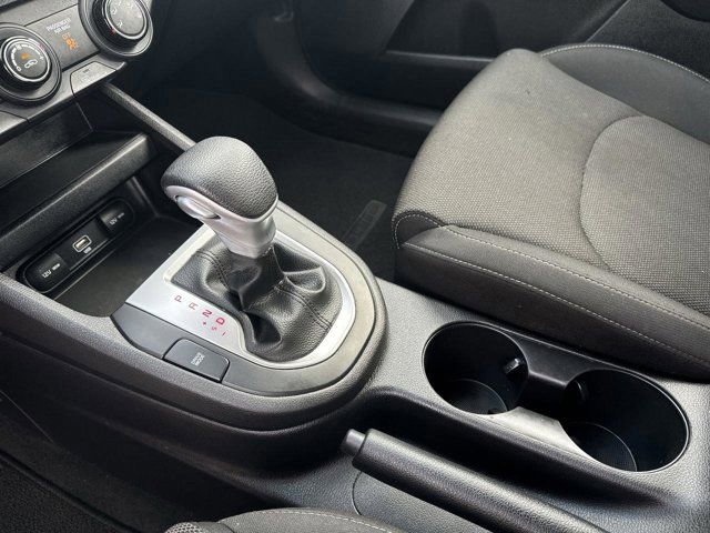 Used 2023 Kia Forte LXS w/ LXS Technology Package FWD image 21