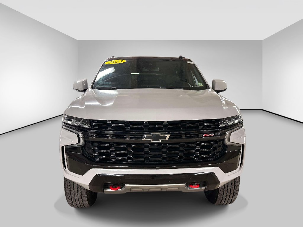 Used 2023 Chevrolet Tahoe Z71 w/ Luxury Package AWD/4WD image 7