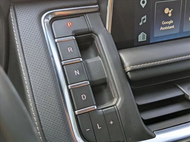 Used 2023 Chevrolet Tahoe Premier AWD/4WD image 12