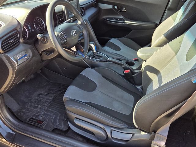 Used 2020 Hyundai Veloster 2.0 FWD image 8