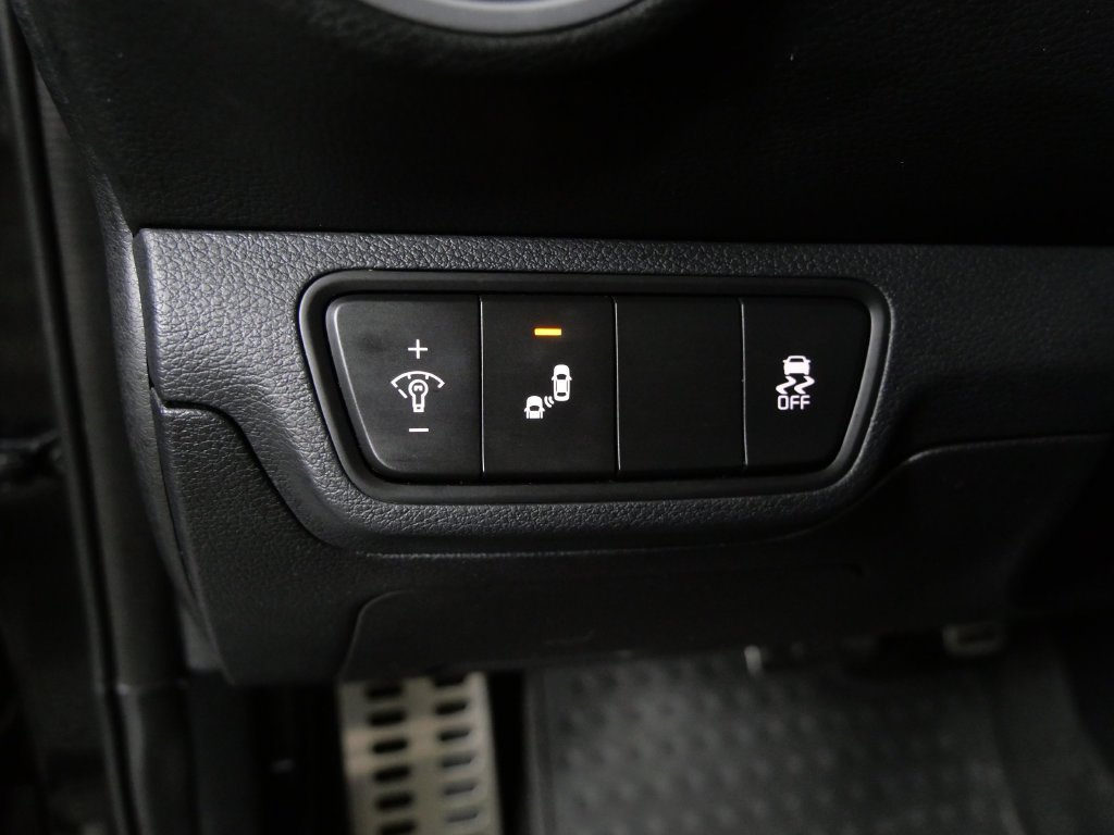Used 2023 Kia Forte GT w/ GT2 Package FWD image 17