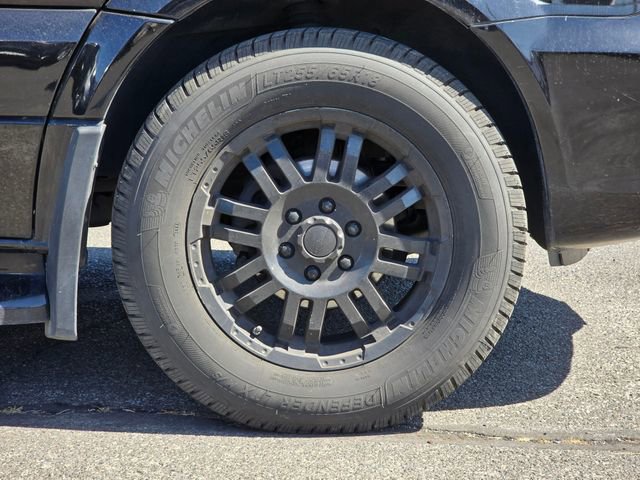 Used 2017 Mercedes-Benz Sprinter 144 Cargo w/ Active Safety Plus Package image 9