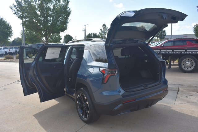 New 2027 Chevrolet Equinox RS w/ Safety and Technology Package AWD/4WD image 17