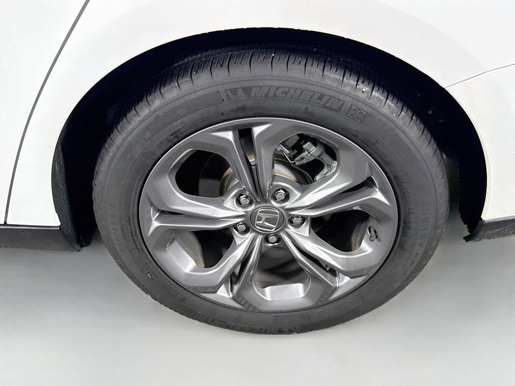 Used 2024 Honda Accord EX image 30