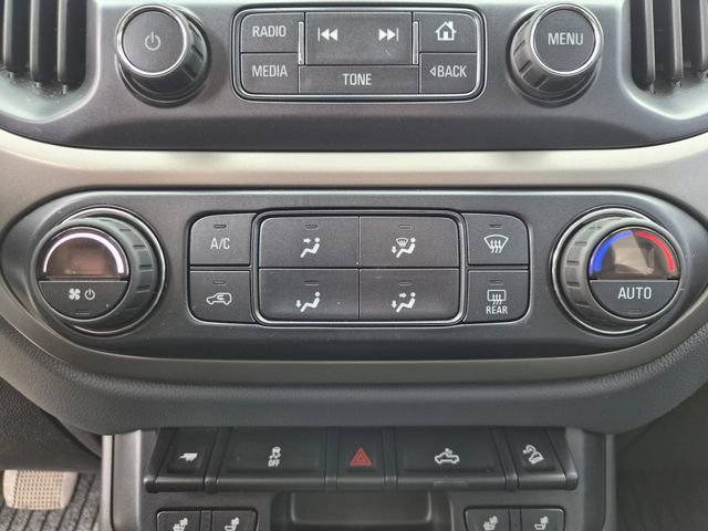 Used 2017 Chevrolet Colorado Z71 AWD/4WD image 24