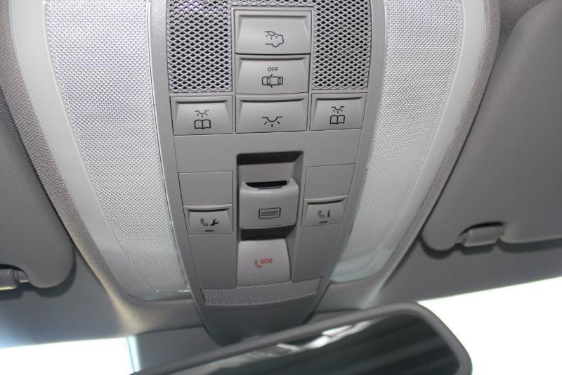 Used 2015 Mercedes-Benz GLK 350 2WD image 38