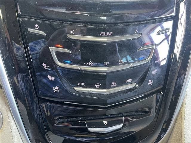 Used 2020 Cadillac Escalade Luxury AWD/4WD image 20