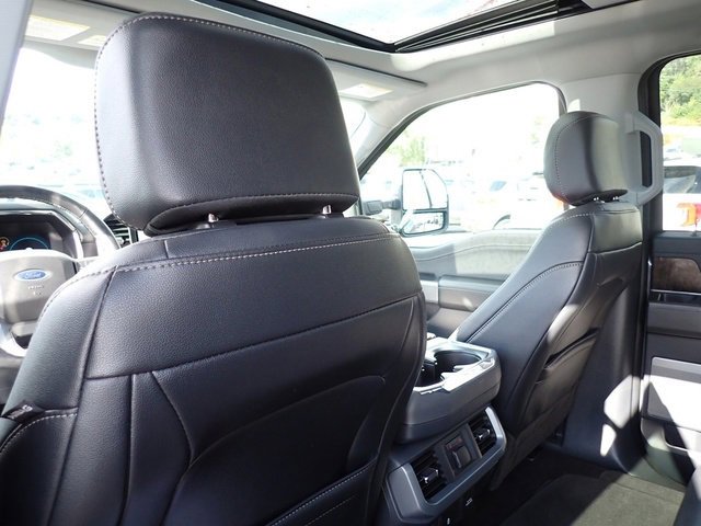 Used 2022 Ford F150 Lariat w/ Equipment Group 502A High image 19